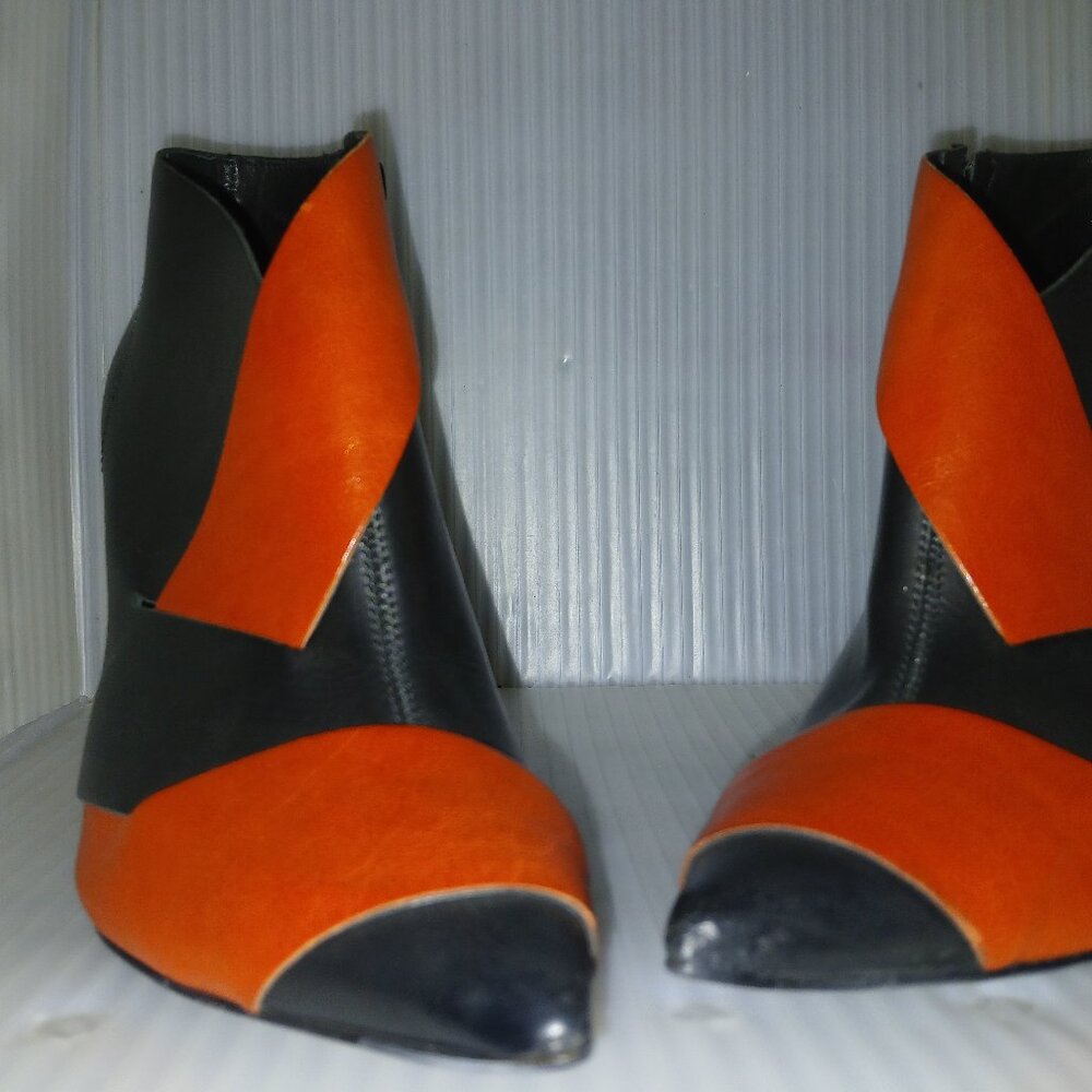 VicMatie Red&Black Vintage Heels Size 8.5
